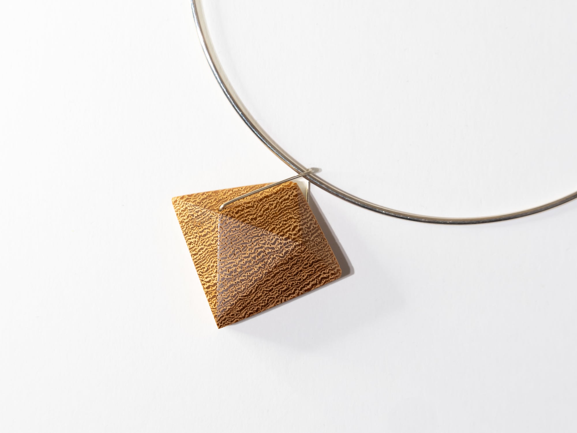 Lati 'Linear Solution' Silver Collar