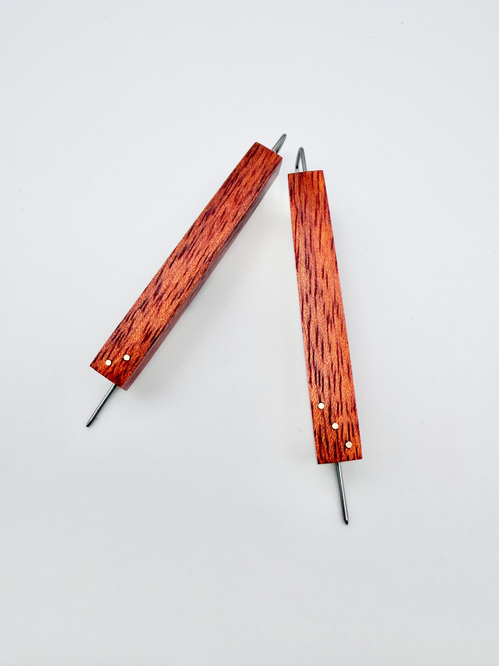 800 Series Bloodwood Straight Long Drops-5 dot